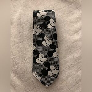 Cervantes Black and White Mickey Mouse Men’s Neck Tie Disney